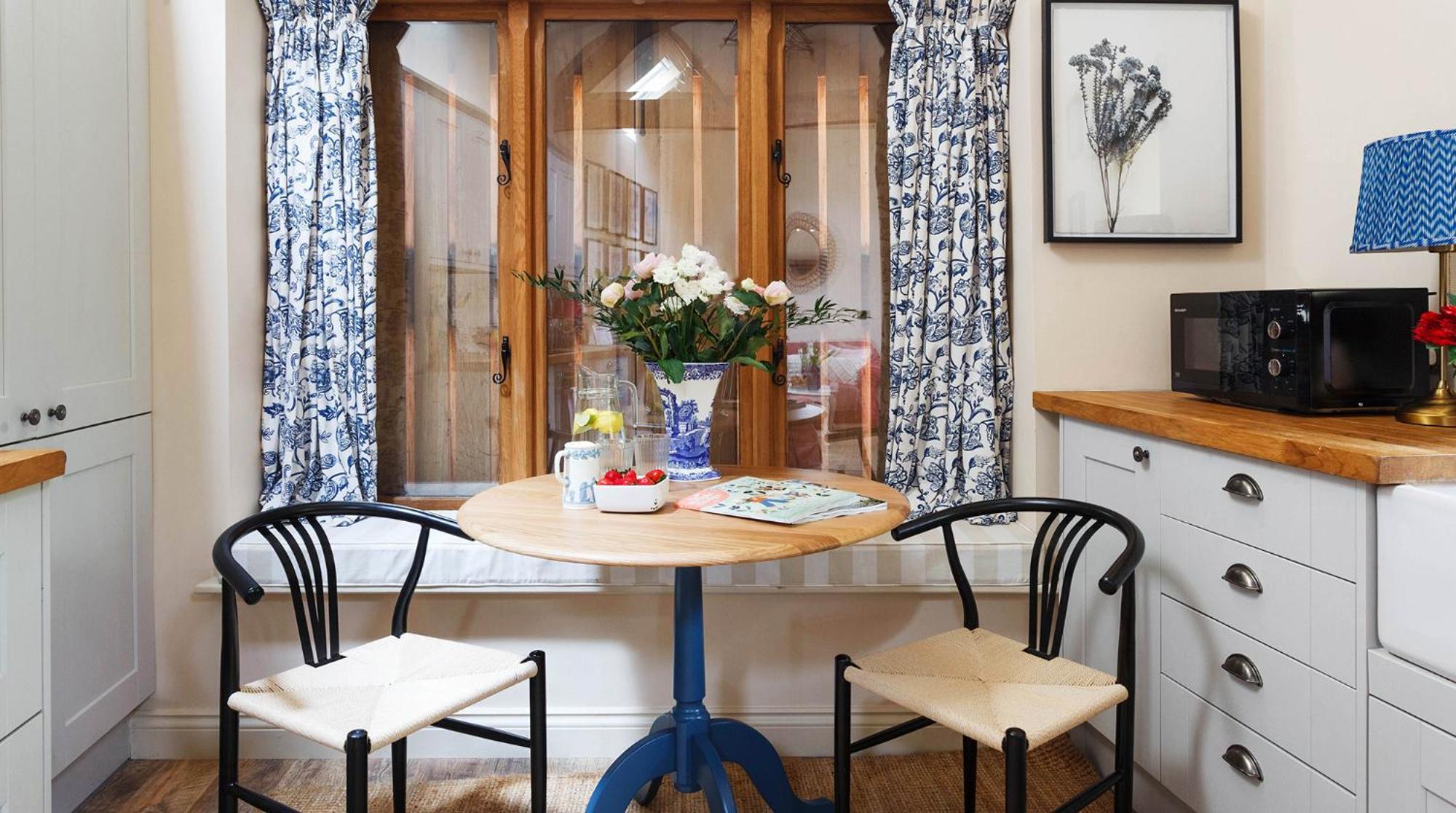 Bright & Beautiful Open Plan Coach House Painswick Villa Eksteriør billede