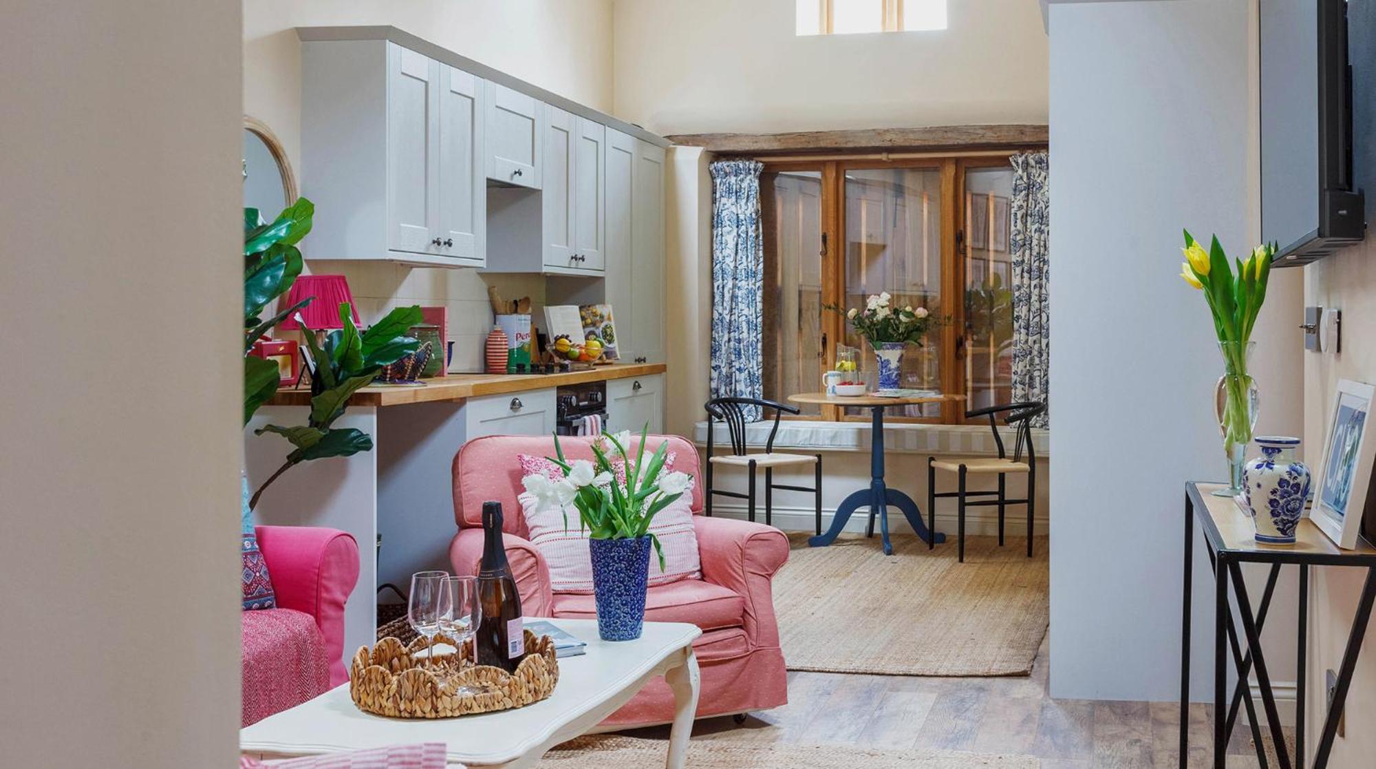 Bright & Beautiful Open Plan Coach House Painswick Villa Eksteriør billede